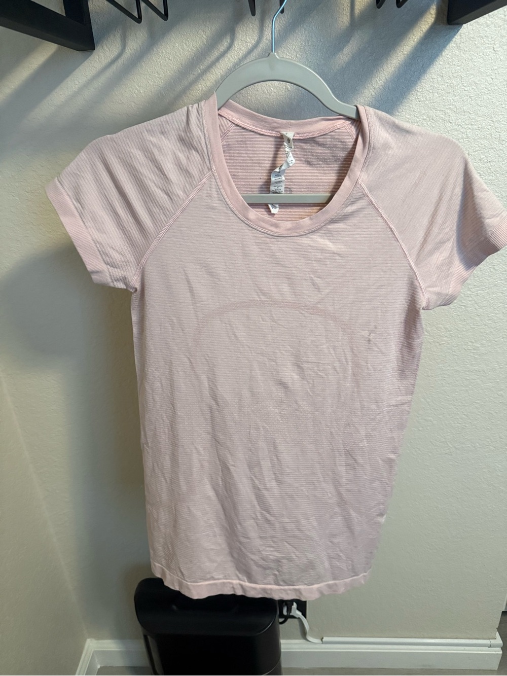 Lululemon Swiftly Tech Short Sleeve 2.0 Pink Stripe Shirt Size 6